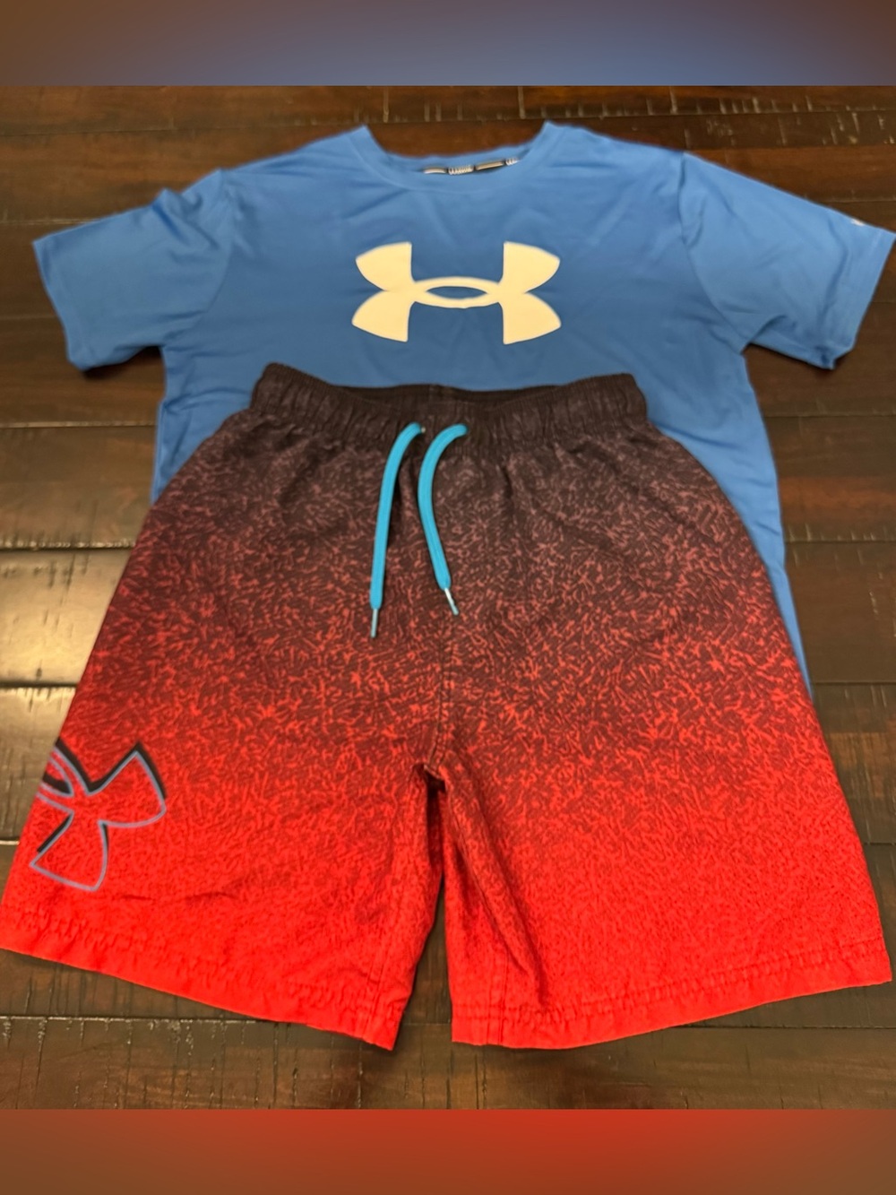 Under Armour Boys Large Swim Trunks & Rashguard